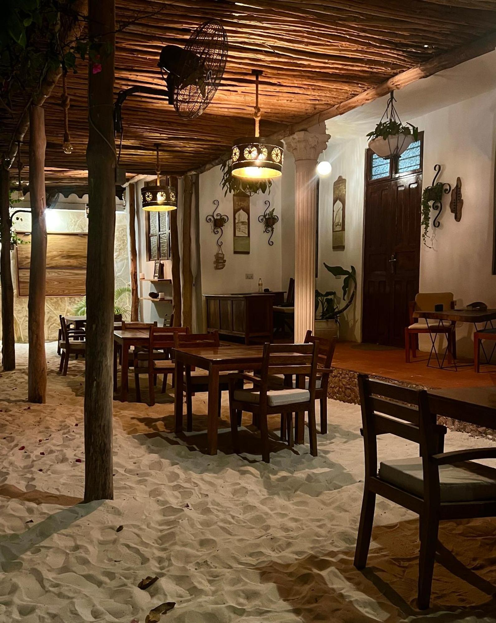 Barabara House Panzió Jambiani Kültér fotó
